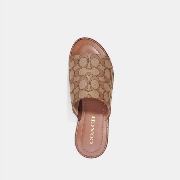 New in Box Coach Hazel Sandals in Signature Jacquard. - Picture 3 of 7